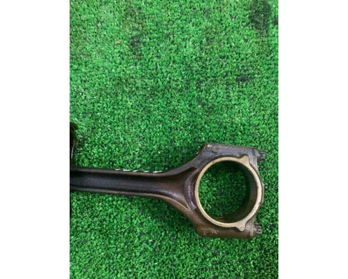 Поршень с шатуном BMW X3 E83 2004-2010 (2.5Л M54B25) б/у Поршень с шатуном BMW X3 E83 2004-2010 (2.5Л M54B25) б/у