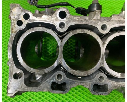 Блок цилиндров Toyota Sienta 2016 2NR-FKE б/у