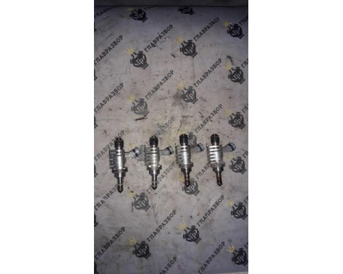 Форсунка топливная LEXUS LS (USF4#) 2006-2017/GS 350/300H 2012>/RC 2014> 3.5L V6 2GRFSE б/у Форсунка топливная LEXUS LS (USF4#) 2006-2017/GS 350/300H 2012>/RC 2014> 3.5L V6 2GRFSE б/у
