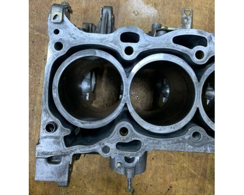 Блок цилиндров Camry V40 2006-2011 (2.4 2AZFE) б/у