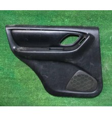 Обшивка двери задняя левая Ford Maverick 2001-2007 б/у
