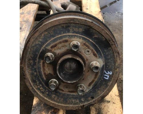 Кулак поворотный задний правый Nissan Terrano III 2014 (4WD 430184438R) б/у