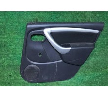 Обшивка двери задней правой Nissan Terrano III 2014 б/у Обшивка двери задней правой Nissan Terrano III 2014 б/у