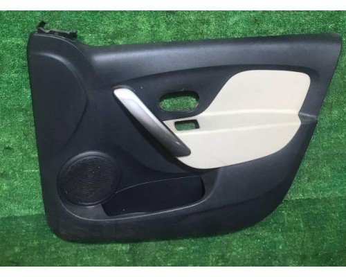 Обшивка двери передней правой Renault Logan II 2014- б/у