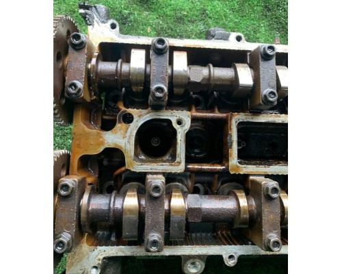 Головка блока Mazda MPV (2.3L L3VE) б/у