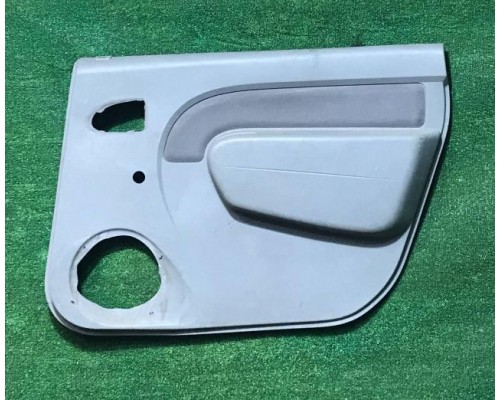 Обшивка двери задняя правая LADA Largus 2011 б/у