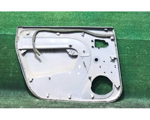 Обшивка двери задняя правая LADA Largus 2011 б/у