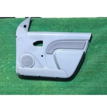 Обшивка двери передняя правая LADA Largus 2011 б/у