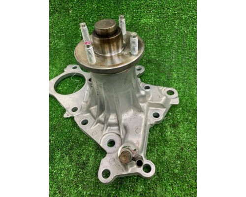Насос водяной Toyota Land Cruiser (300) 2021> (V35AFTS 3,5) б/у Насос водяной Toyota Land Cruiser (300) 2021> (V35AFTS 3,5) б/у