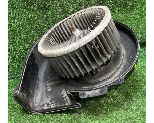 Моторчик отопителя Volkswagen Polo (Sed RUS) 2011-2020 б/у Моторчик отопителя Volkswagen Polo (Sed RUS) 2011-2020 б/у