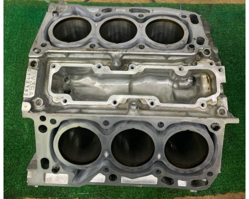 Блок цилиндров Toyota Land Cruiser (300) 2021> (V35AFTS 3,5) б/у