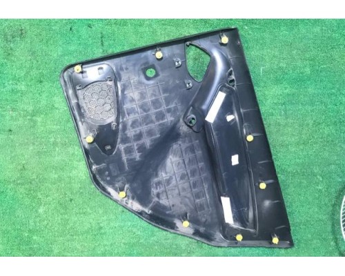 Обшивка двери задней левая Lada Granta 2011> б/у Обшивка двери задней левая Lada Granta 2011> б/у