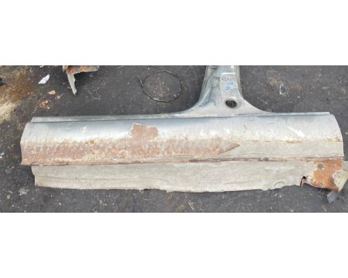 Порог левый Ford Focus I 1998-2004 б/у Порог левый Ford Focus I 1998-2004 б/у