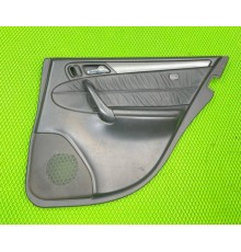 Обшивка двери задней правой Mercedes Benz W203 2000-2006 б/у