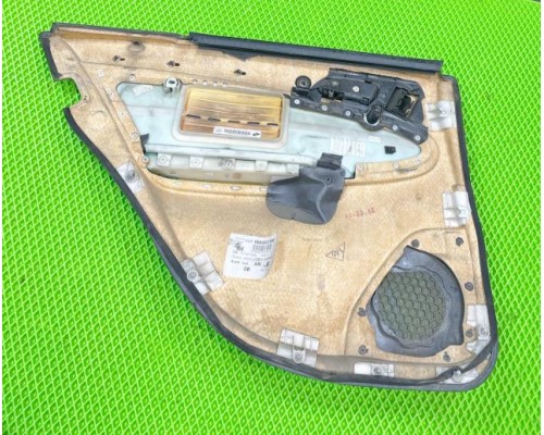 Обшивка двери задней правой Mercedes Benz W203 2000-2006 б/у Обшивка двери задней правой Mercedes Benz W203 2000-2006 б/у