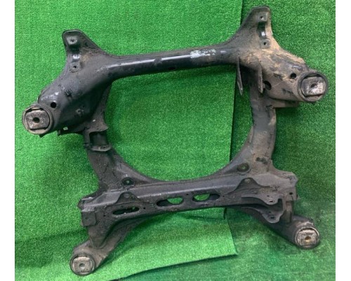 Балка подмоторная Volkswagen Touareg 2010-2018 б/у