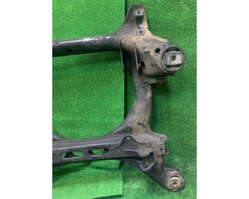 Балка подмоторная Volkswagen Touareg 2010-2018 б/у