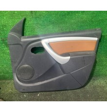 Обшивка двери передняя правая LADA Largus 2011-  б/у