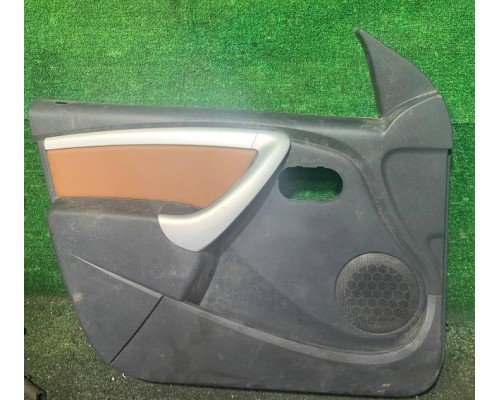 Обшивка двери передней левой LADA Largus 2011-  б/у Обшивка двери передней левой LADA Largus 2011-  б/у