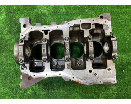 Блок двигателя Renault Logan 2005-2014 (1.6L 8кл. K7M) б/у