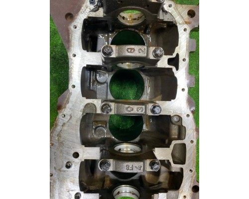 Блок двигателя Renault Logan 2005-2014 (1.6L 8кл. K7M) б/у