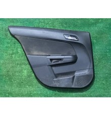Обшивка двери задняя левая Opel Astra H 2008 б/у