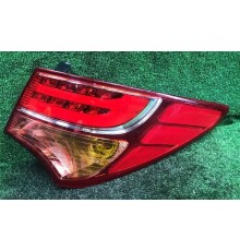 Фонарь задний правый HYUNDAI SANTA FE 2012- б/у