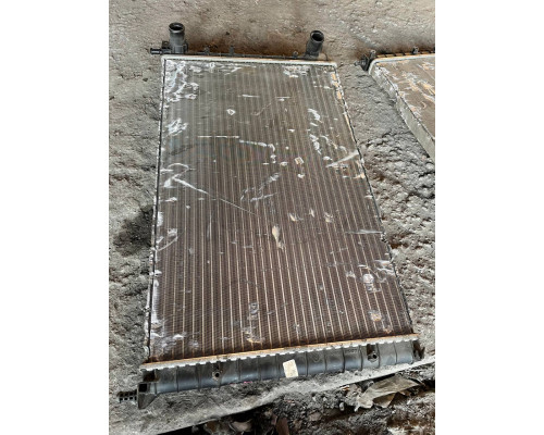 Радиатор охлаждения Fiat Doblo 05- МКПП 51867711