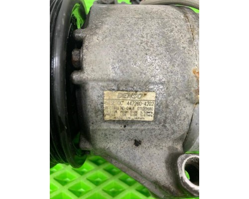 Компрессор кондиционера Toyota Sienta 2016 2NRFKE б/у