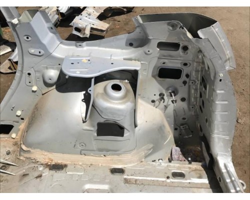 Крыло заднее правое Nissan Terrano III 2014 б/у