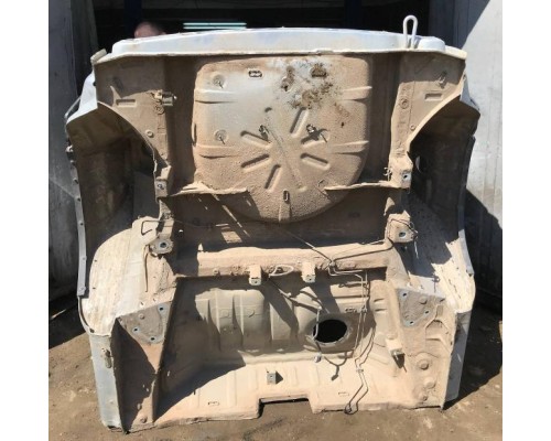 Задняя часть кузова Nissan Terrano III 2014 (7742200Q0M) б/у