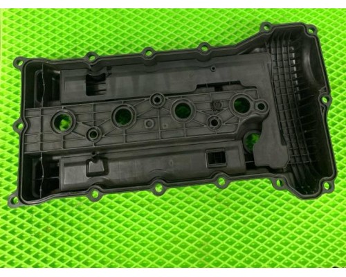 Крышка головки блока (клапанная) Kia Sportage 2010- Hyundai ix35/Tucson 2010- (G4KD 224002G100) б/у Крышка головки блока (клапанная) Kia Sportage 2010- Hyundai ix35/Tucson 2010- (G4KD 224002G100) б/у