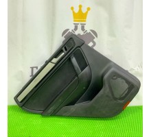 Обшивка двери задняя левая Volkswagen Touareg 2010-2018 б/у Обшивка двери задняя левая Volkswagen Touareg 2010-2018 б/у