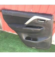 Обшивка двери задней левая Mitsubishi Pajero/Montero Sport (KS) 2015> б/у