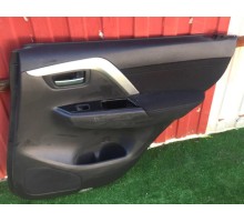 Обшивка двери задней правая Mitsubishi Pajero/Montero Sport (KS) 2015> б/у Обшивка двери задней правая Mitsubishi Pajero/Montero Sport (KS) 2015> б/у