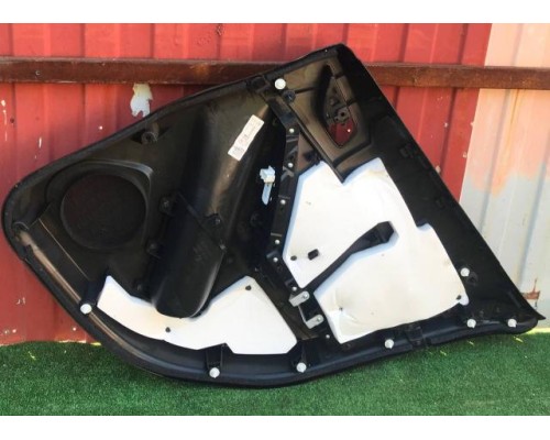 Обшивка двери задней левая Mazda 3 (BM) 2014> б/у Обшивка двери задней левая Mazda 3 (BM) 2014> б/у