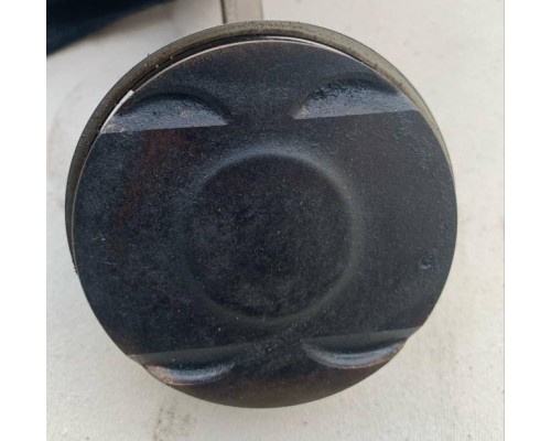 Поршень с шатуном Opel Astra H (1.8 16V Z18XER 622468/623549/25192330/55558392) б/у Поршень с шатуном Opel Astra H (1.8 16V Z18XER 622468/623549/25192330/55558392) б/у