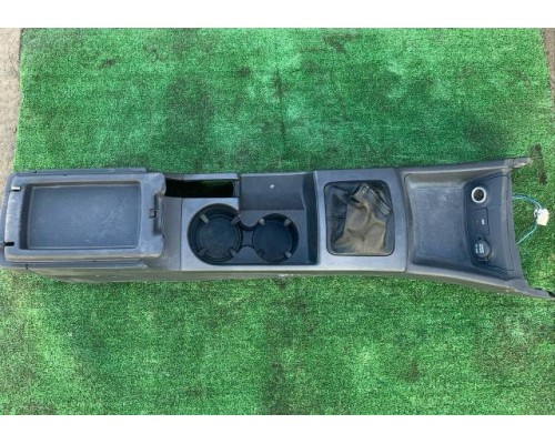 Консоль Hyundai Elantra HD 2006-2011 б/у Консоль Hyundai Elantra HD 2006-2011 б/у