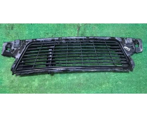 Решетка в бампер центральная Nissan Terrano III 2014 - 622542727r б/у Решетка в бампер центральная Nissan Terrano III 2014 - 622542727r б/у