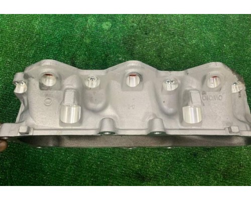 Коллектор впускной Toyota Land Cruiser (300) 2021> (V35A 3,5) б/у Коллектор впускной Toyota Land Cruiser (300) 2021> (V35A 3,5) б/у