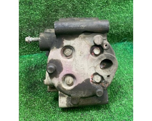 Компрессор кондиционера Ford Fusion 2002-2012 б/у Компрессор кондиционера Ford Fusion 2002-2012 б/у