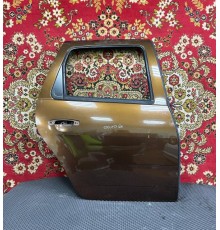 Дверь задняя правая Renault Duster 2010-2021 (НЕ ПОД НАКЛАДКУ 821007807R КОРИЧНЕВАЯ) Б/У