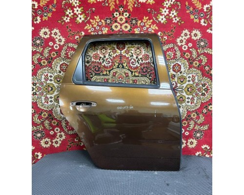 Дверь задняя правая Renault Duster 2010-2021 (НЕ ПОД НАКЛАДКУ 821007807R КОРИЧНЕВАЯ) Б/У