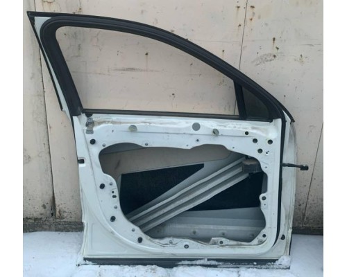 Дверь передняя левая Touareg 2010> б/у