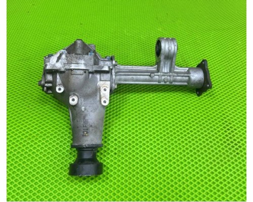 Редуктор передний Suzuki Grand Vitara 2005-2015 (2.0 16V J20A МКПП) б/у