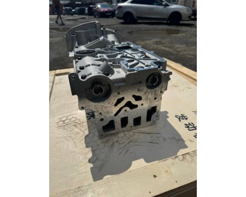 Головка блока Renault Megane II 2003-2009/Fluence 2010-2017 (1.6 16V K4M НОВАЯ 8201143400)