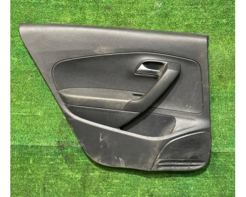 Обшивка двери задней левой Volkswagen Polo (Sed RUS) 2011-2020 б/у Обшивка двери задней левой Volkswagen Polo (Sed RUS) 2011-2020 б/у