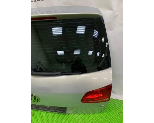 Дверь багажника Touareg 2010> б/у